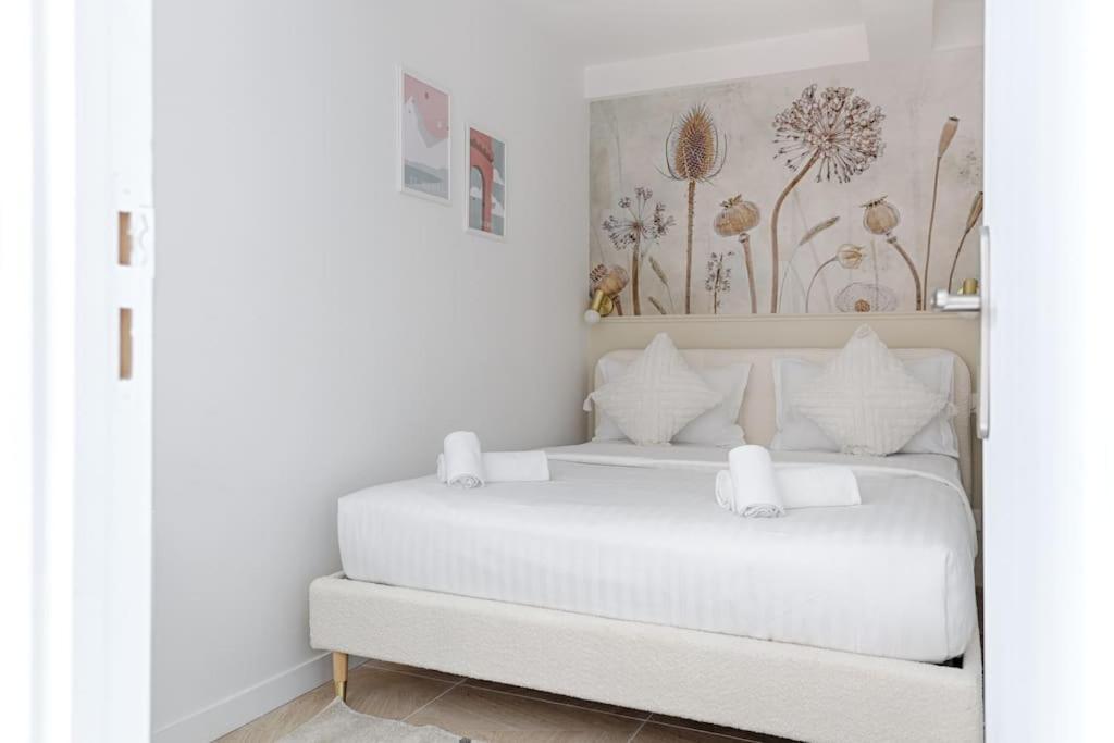 パリMykeypers - Chic & Elegant Flat 2Br/6P- Republiqueアパートメント エクステリア 写真