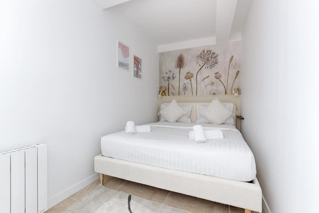 パリMykeypers - Chic & Elegant Flat 2Br/6P- Republiqueアパートメント エクステリア 写真
