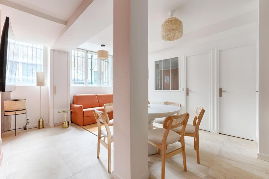 パリMykeypers - Chic & Elegant Flat 2Br/6P- Republiqueアパートメント エクステリア 写真