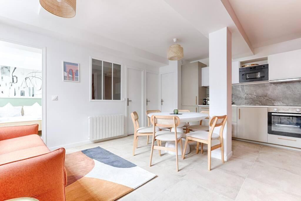 パリMykeypers - Chic & Elegant Flat 2Br/6P- Republiqueアパートメント エクステリア 写真